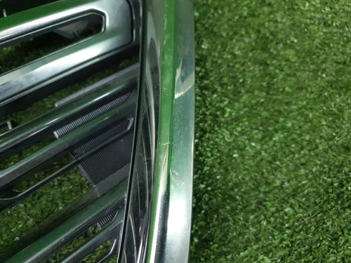 Решетка радиатора Subaru Outback 5 (2017-2021)