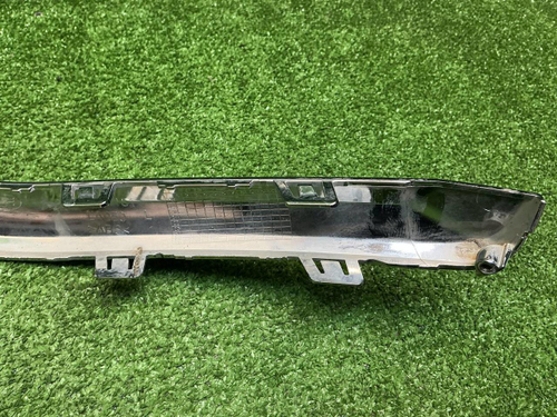 Молдинг заднего бампера левый Hongqi HS5 (19-нв)