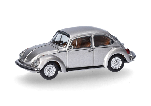 Автомобиль Volkswagen (VW) Beetle 1303, серебристый металлик