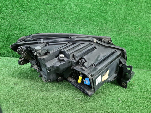Фара левая Mercedes GLE W166 (2015-2018) LED