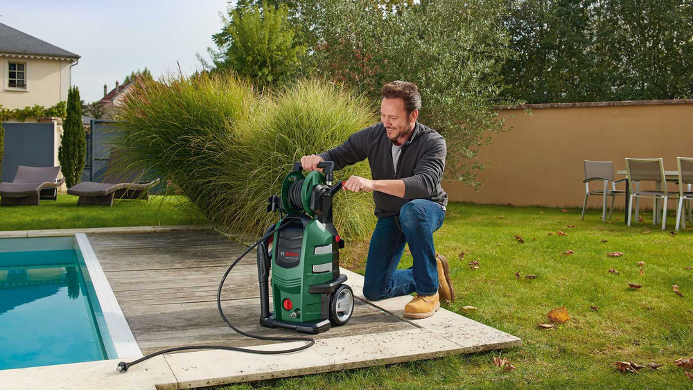 Мойка высокого давления BOSCH AdvancedAquatak 160 06008A7800