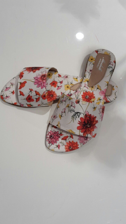 Домашние тапочки Mirabello Small Dahilas Bianco Италия фото