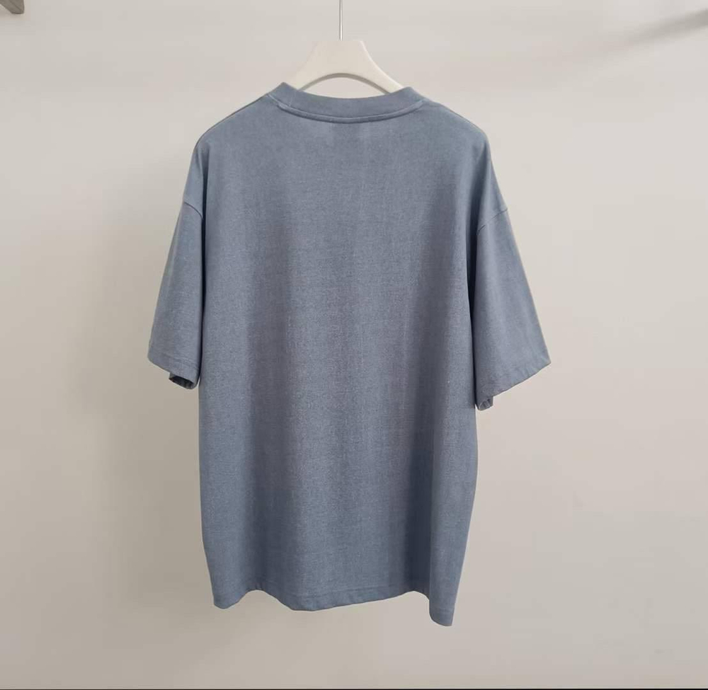 Футболка Vetements