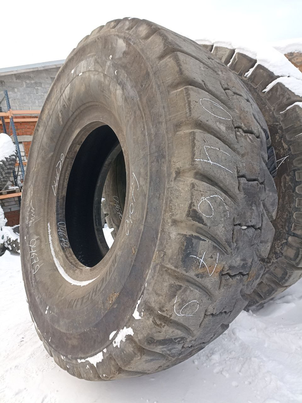 33.00R51 Michelin XDR2 шина б/у