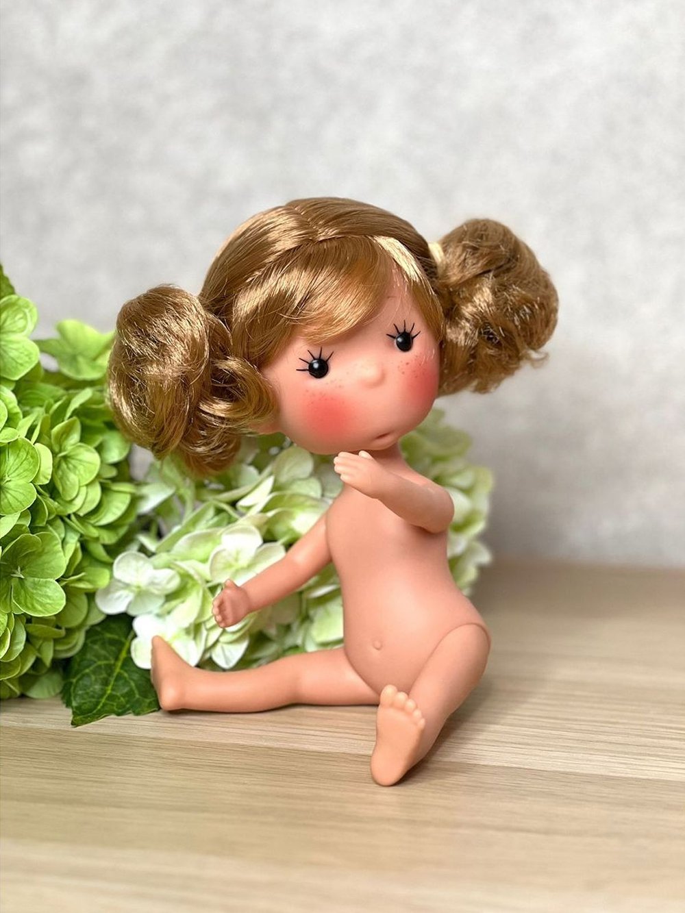 Кукла Llorens виниловая 26см Miss без одежды в пакете (52606W)