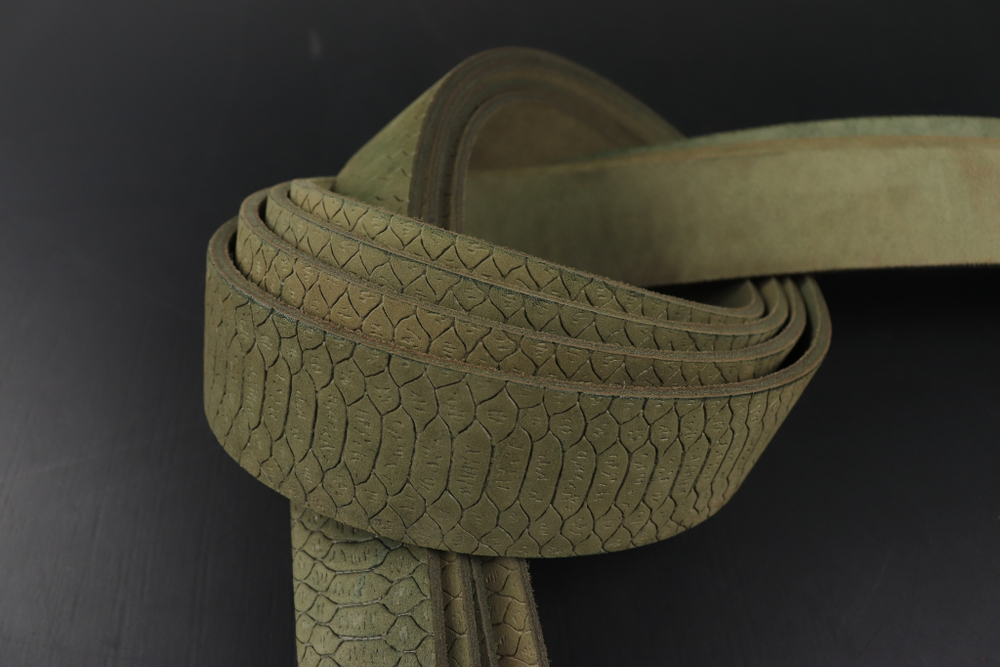 Ременная заготовка Шелк Зеленая + Плита Королевская кобра