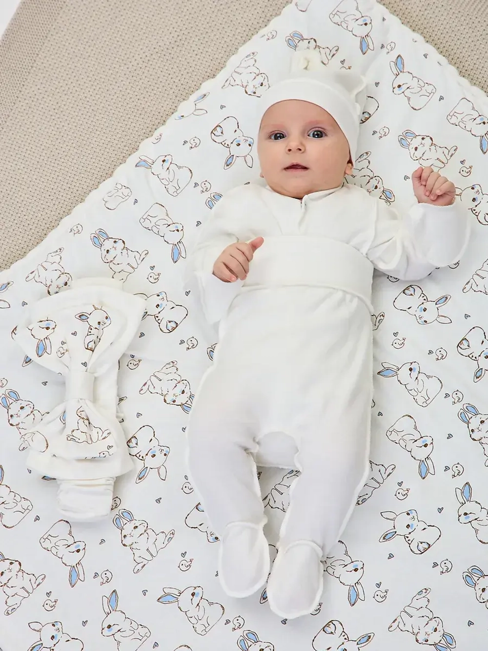 Конверт на выписку новорожденного осень без костюма