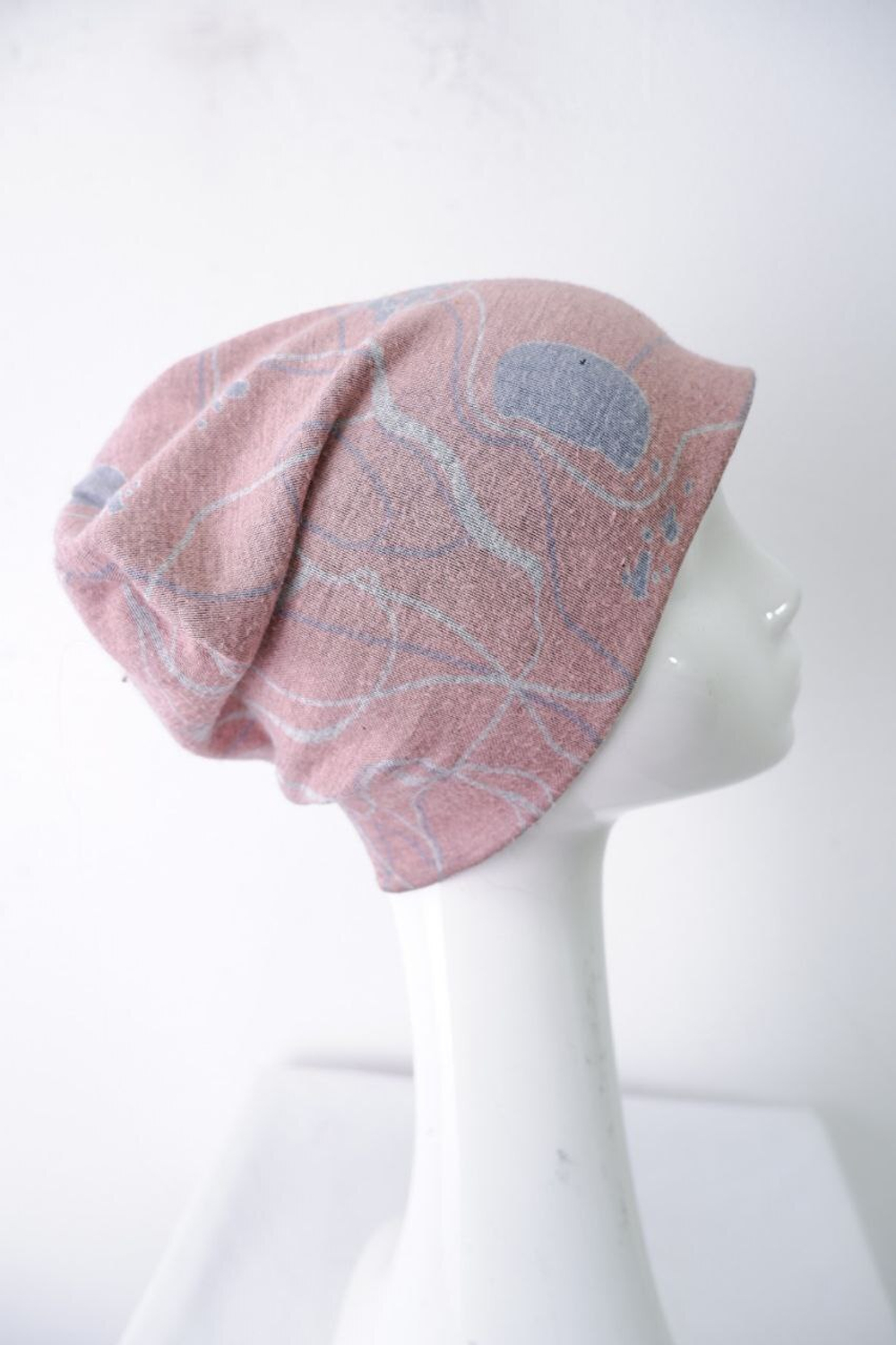 Шапка из вискозы