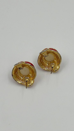 Серьги с красной эмалью и «жемчугом»