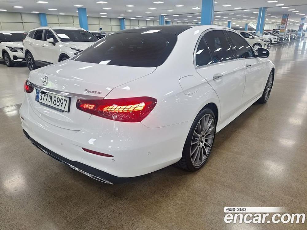 Mercedes-Benz E-Class W213 E350 4MATIC AMG Line (05.2021)