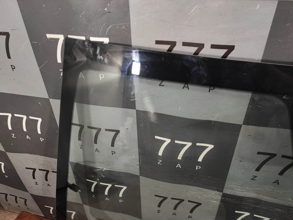 Стекло лобовое с обогревом Chery Tiggo 7 Pro 20-24 Б/У Оригинал 555000137AA