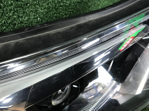 Фара правая Toyota RAV4 4 CA40 (2015-2019) LED