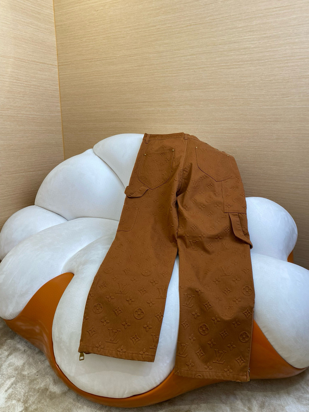 Louis Vuitton Pants