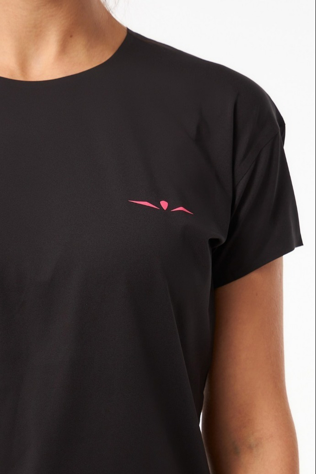 ФУТБОЛКА ЖЕНСКАЯ COMFORT TEE | BLACK PINK