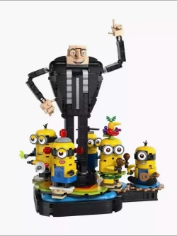 Конструктор Грю и миньоны 839 деталей