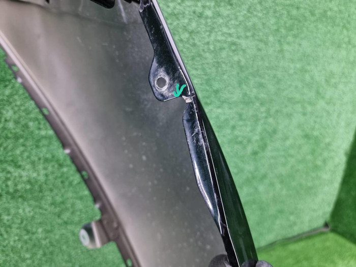 Крыло переднее левое Porsche Taycan (2019-н.в.)