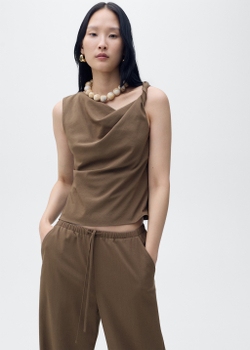 Прямые брюки с поясом