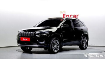 Jeep Cherokee (KL) 2.2 Дизель Overland 4WD (11.2019)