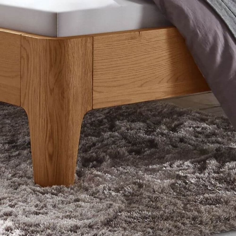 Кровать из массива дуба Lugos'Art modern