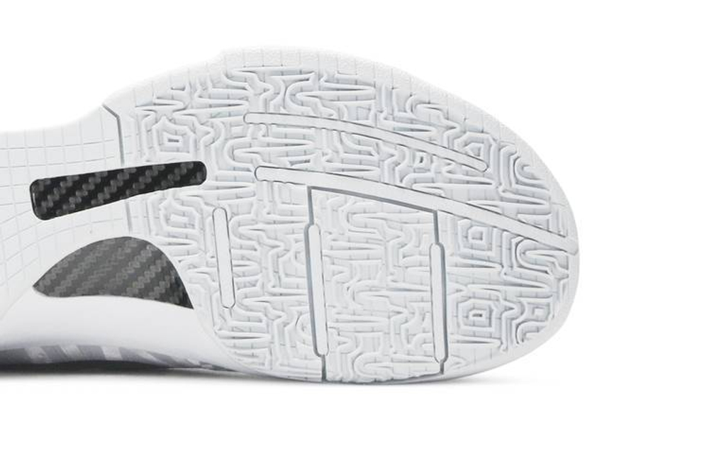 Кроссовки Nike Zoom Kobe 5 Protro "Zebra"