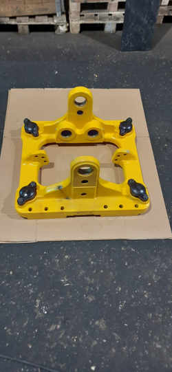 Каретка (Carrier Bag/King post) 87356803 на New Holland