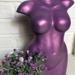 Ваза-статуэтка из гипса настольная «Силуэт» 30см ежевика
