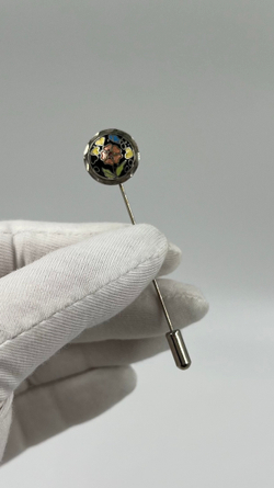 Брошь булавка с цветком с эмалью в технике клуазоне