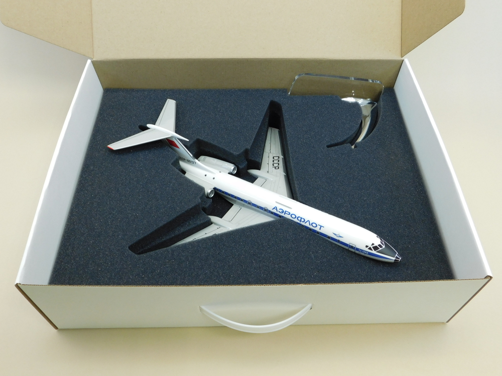 Модель самолета Ту-134А-3 (М1:100, Аэрофлот СССР-65127)