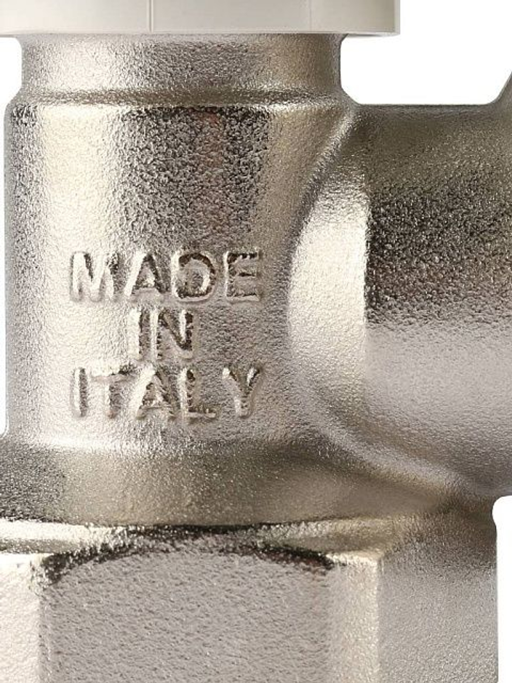 Клапан регулирующий угловой 3/4" STOUT (SVRS-1152-000020)