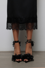 Юбка миди с кружевом черная