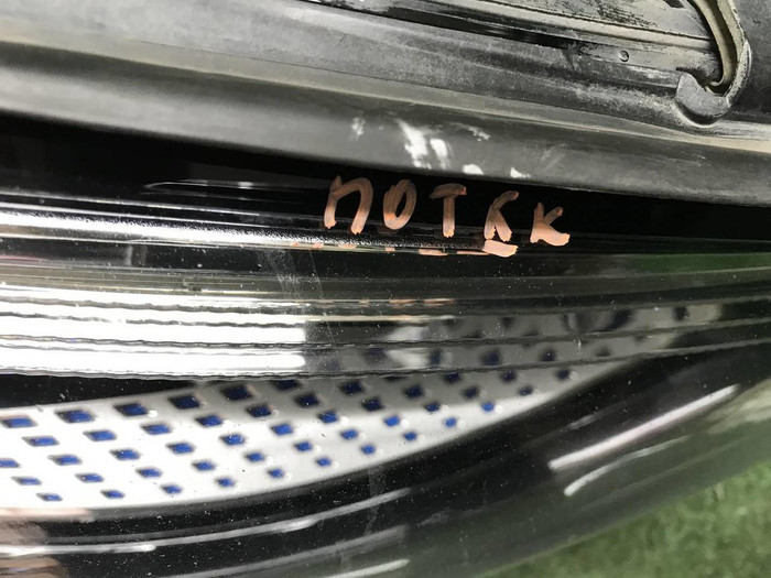 Фара правая Mercedes S W223 (20-нв) Digital Light