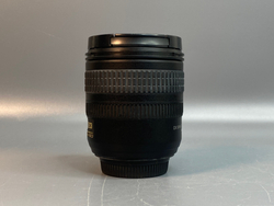 Nikon 18-70mm 3.5-4.5G царапка на передней линзе