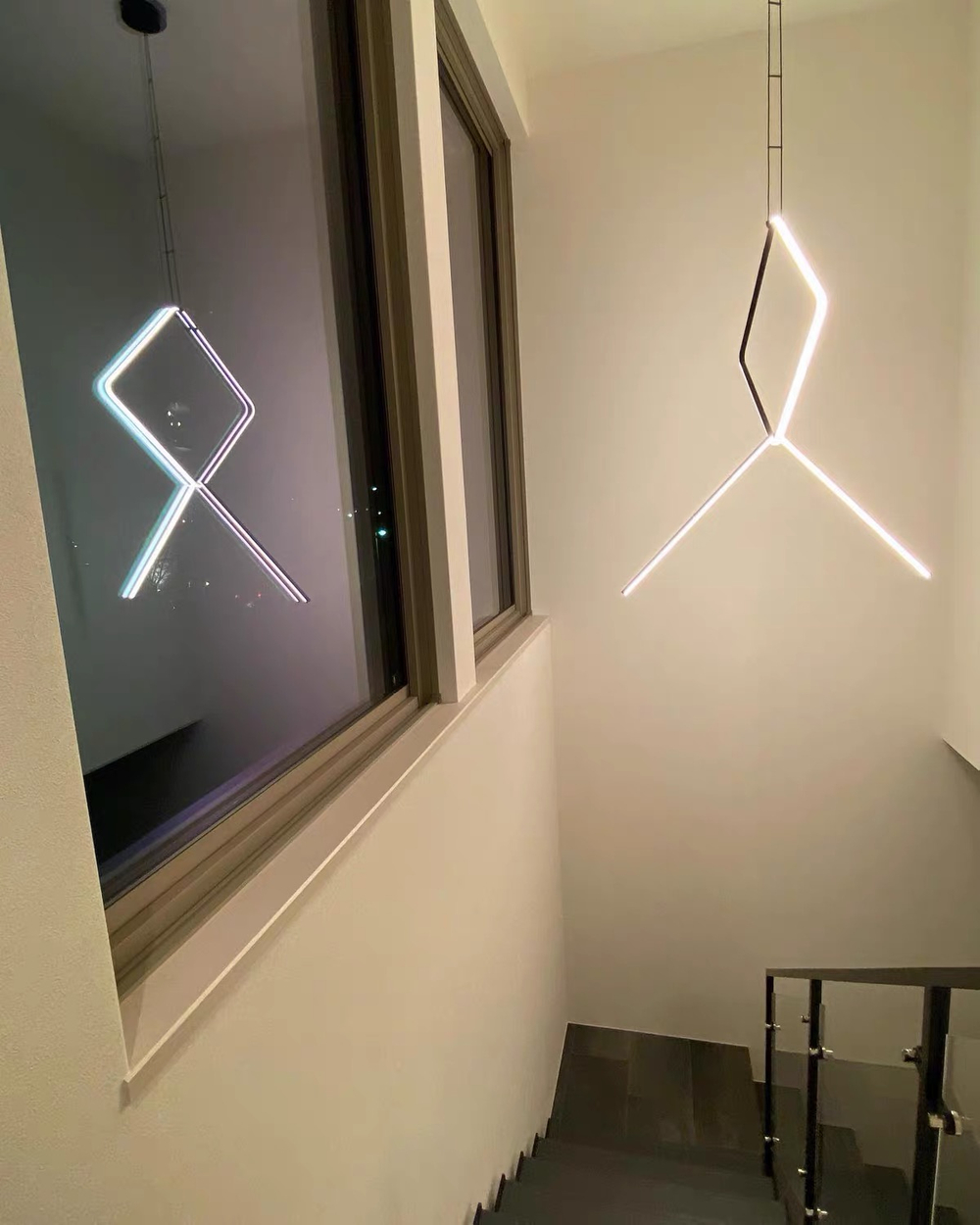 Pendant design lamp Arrangement Broken Line by Flos