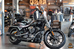 Harley-Davidson Softail Breakout MY15
