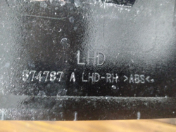 Накладка зеркала правого Lexus ES 7 UX LS 18-22