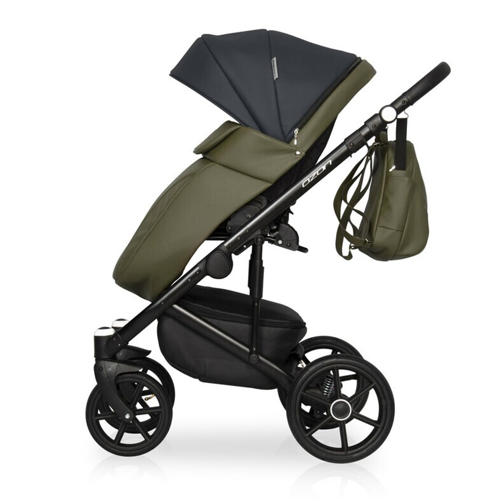 Коляска  OZON (2 в 1) (RIKO BASIC) 02 черно-зеленый
