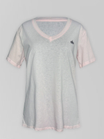 Футболка JY 377 с V-образным вырезом однотонная с логотипом на груди