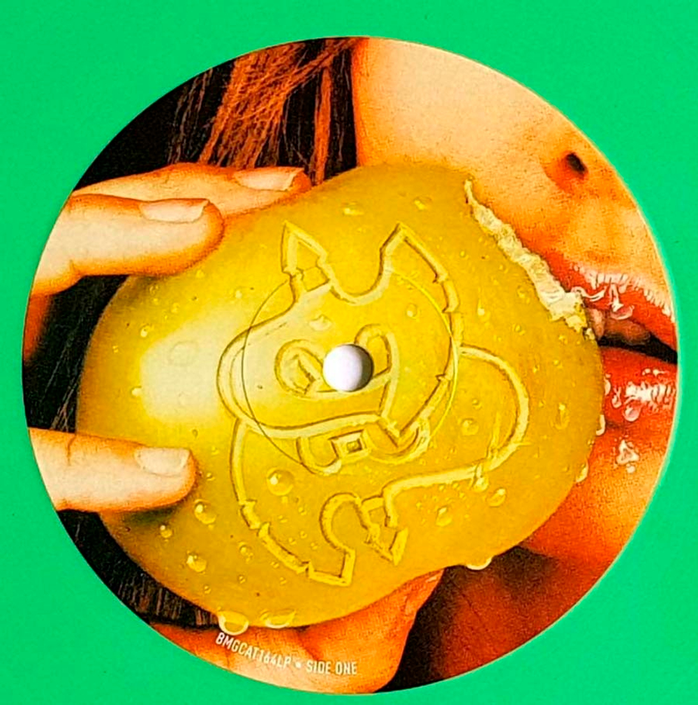 Saxon / Innocence Is No Excuse (Coloured Vinyl)(LP)