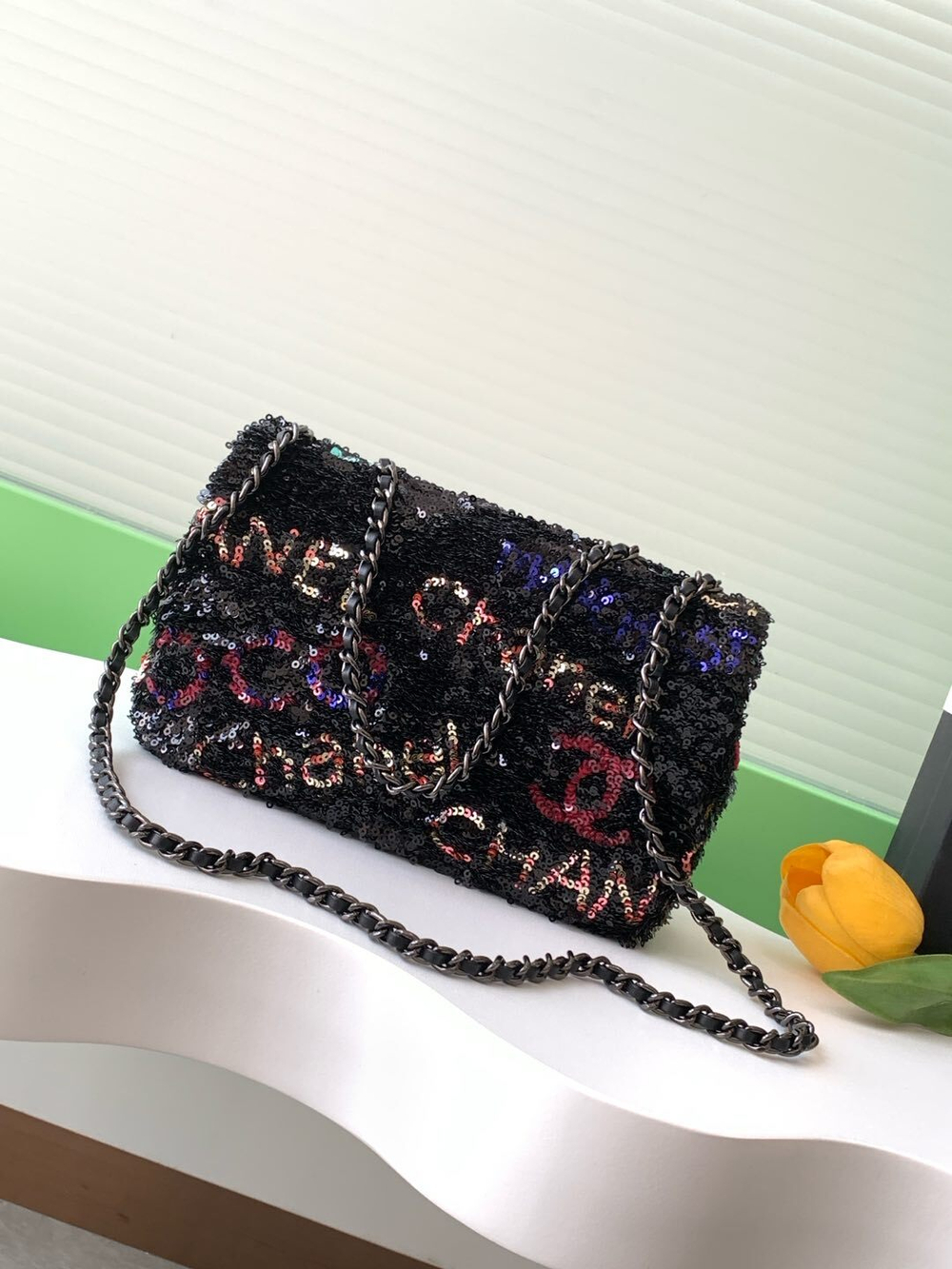 Chanel Bag 21 cm