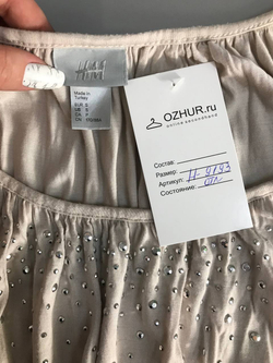 Топ H&M со стразами, маркировка S, визуально на 44 размер