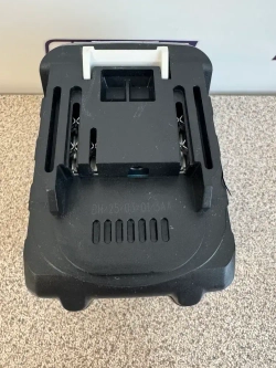 Аккумулятор 21v makita реплика