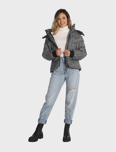 Пуховик GUESS