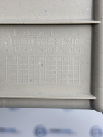 Накладка бампера X3000 (правая) SHACMAN DZ97259624008 серая