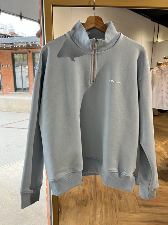 Олимпийка из плотного футера без начеса голубая