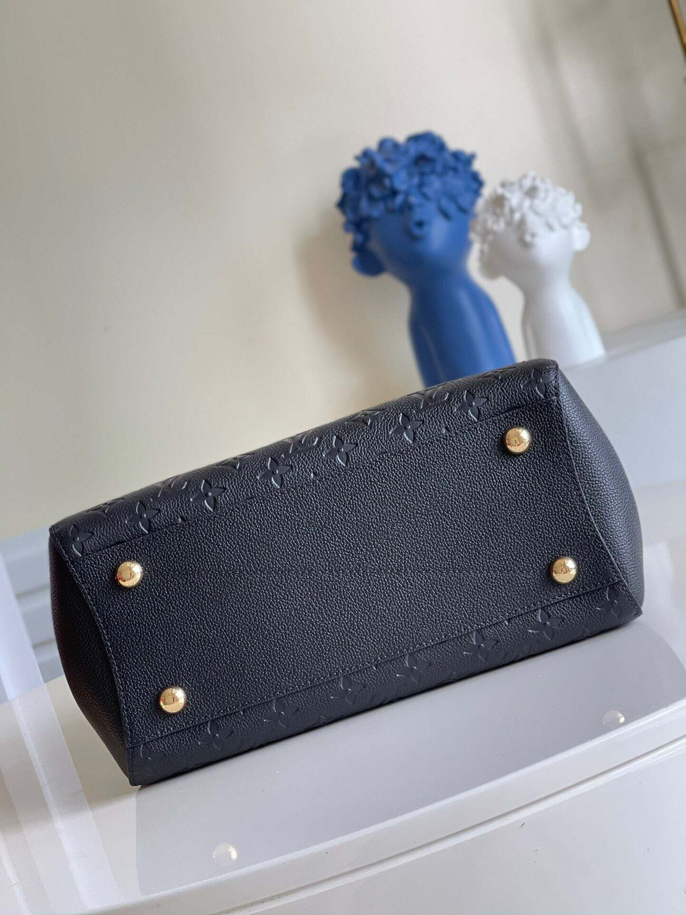 Louis Vuitton Montaigne MM