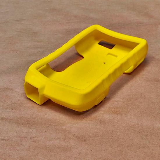 Чехол Garmin Montana 700/700i/750i силикон желтый