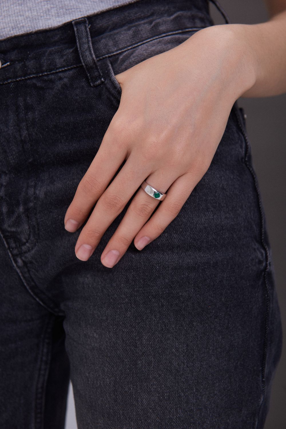 Кольцо Crystal Round с зелёным агатом