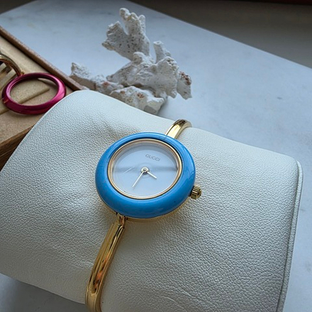 Часы Gucci 7 безелей