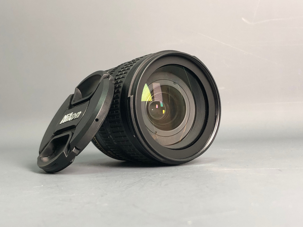 Nikon 18-70mm 3.5-5.6G AF-S ED DX Nikkor