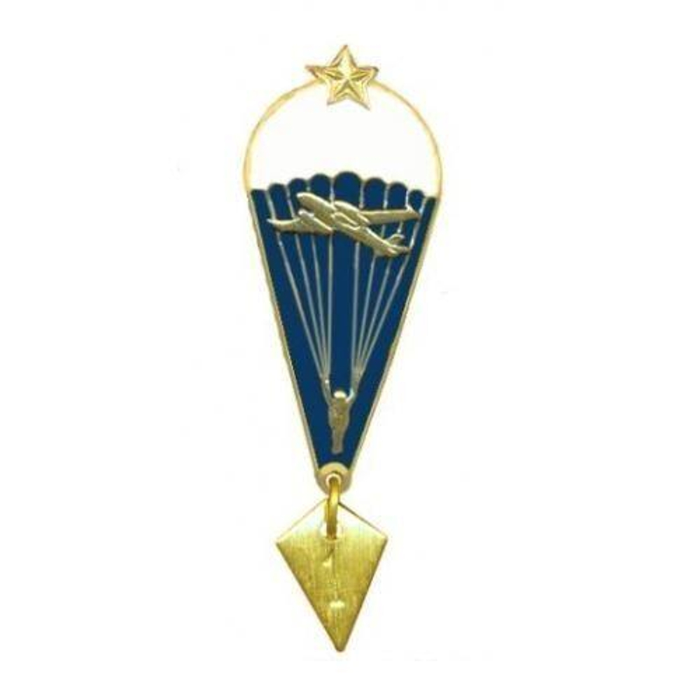 Значок Парашютист (чистый с самолетом и желтой звездой)